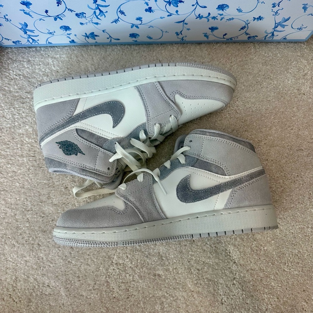 Nike Gray and White High-Top Jordans